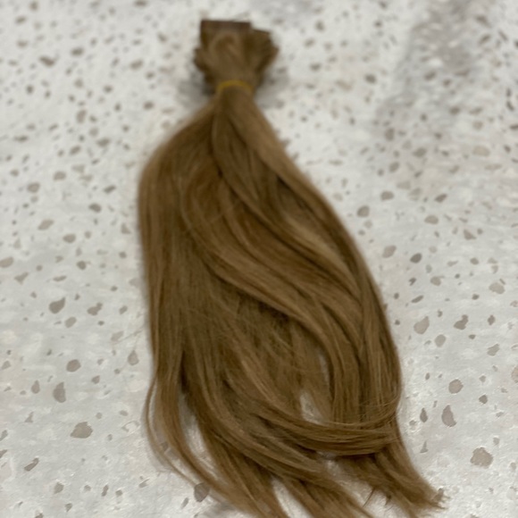 60 + tape in extensions 16” ash brown NEVER USED - Picture 2 of 2